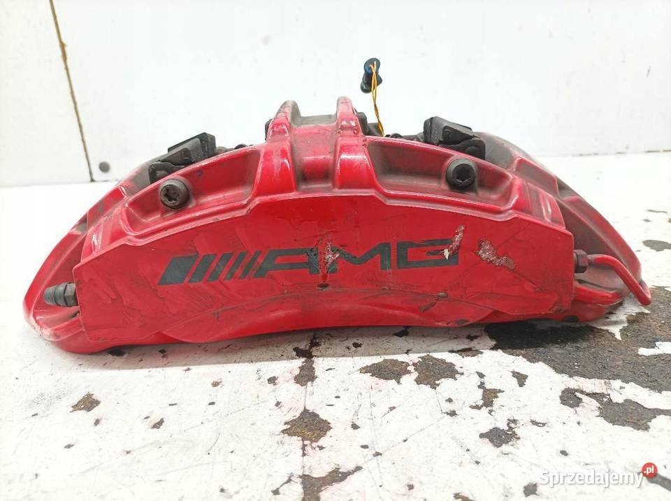 ZACISK HAMULCOWY PRAWY PRZÓD 20 CGI AMG W177