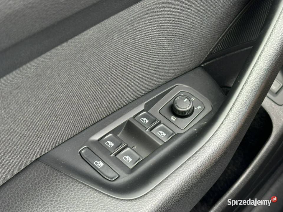 Volkswagen Passat 20 TDI 150 2020 DSG EVO czarny Passat Wojkowice