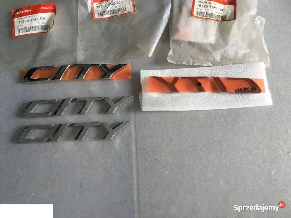 HONDA CITY II 2010 NAPIS ZNACZEK EMBLEMAT NA TYŁ Pozostałe Kozubszczyzna