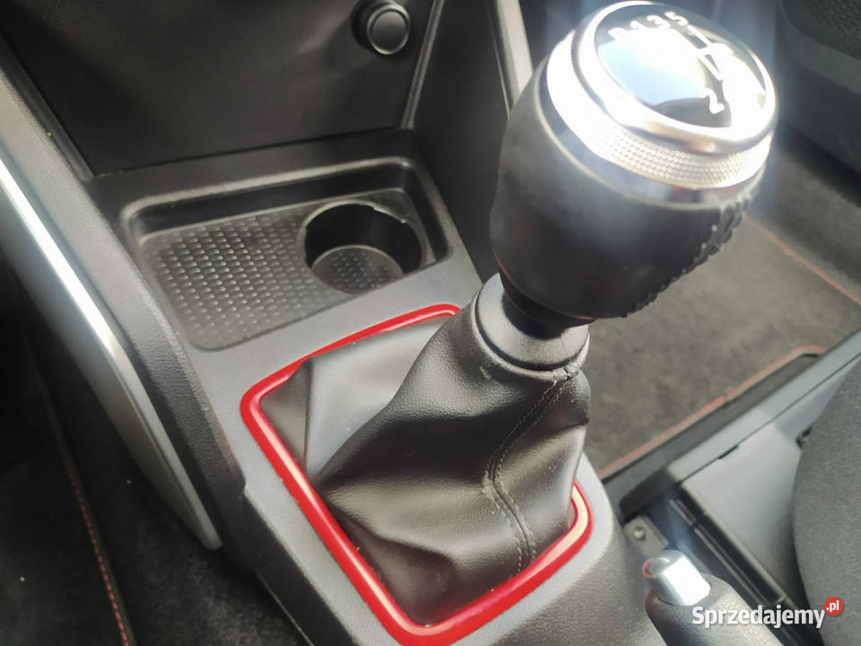 Dacia Duster 13 150 Bezwypadkowy stan wzorowy II nieuszkodzony Łódź sprzedam