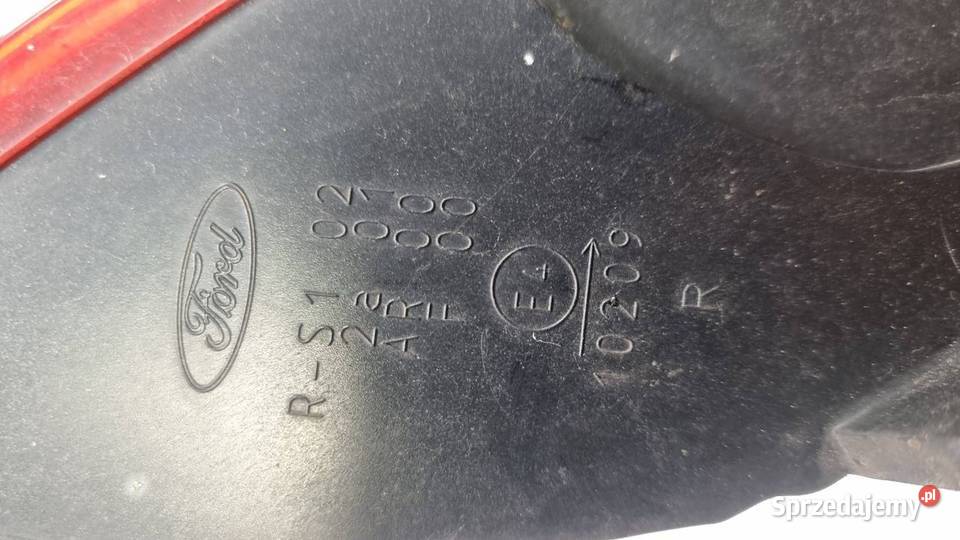 LAMPA PRAWA TYŁ FORD FOCUS Pozostałe Lipno