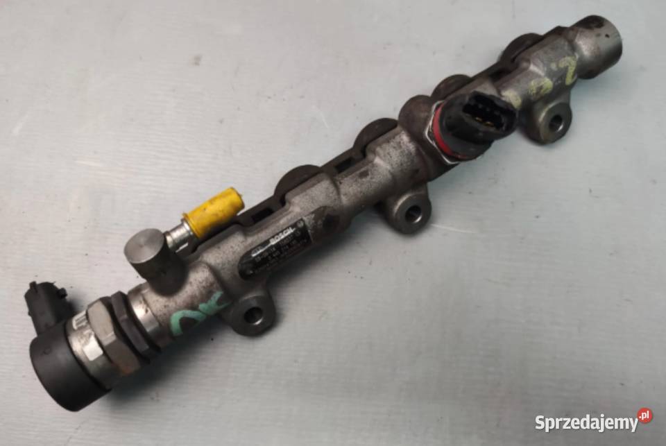 Listwa wtryskowa Renault 20 DCI 0445214195