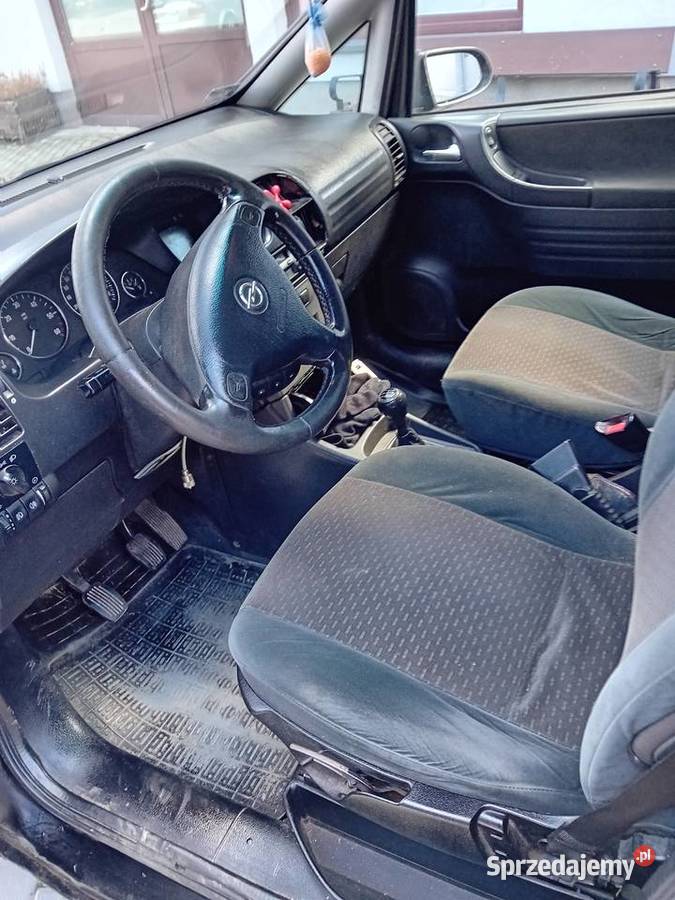 Sprzedam Opel Zafira półautomatyczna