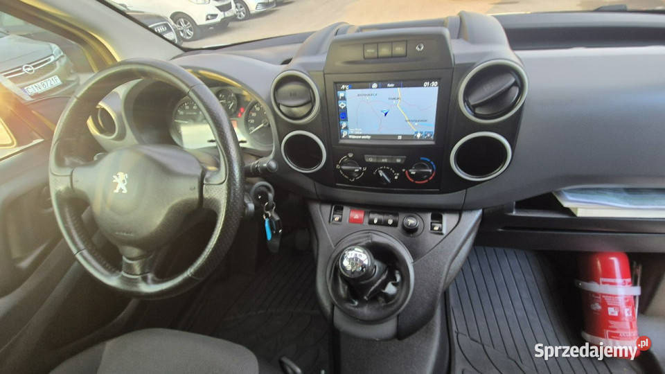 Peugeot Partner 16eHDI 90 L2H1 Długi Long światła przeciwmgłowe Gniewkowo