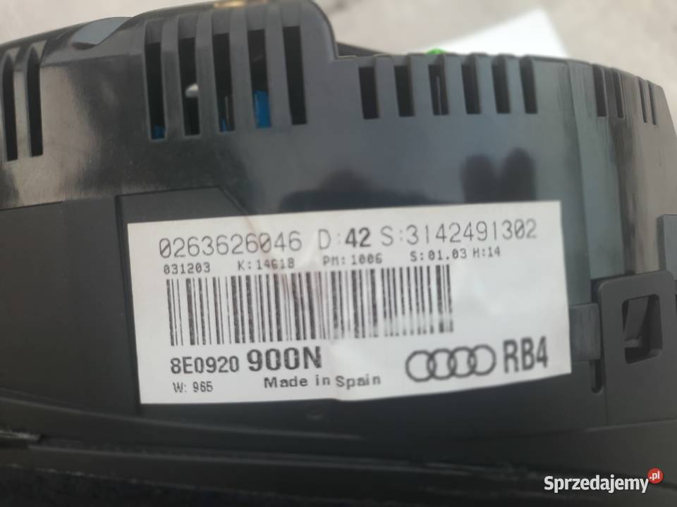 Licznik Audi A4 B6 8E0920900N stan 5 227000 Szczerbice