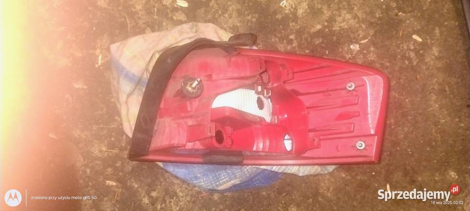 Lampa tył lewa Audi a3 8P trzydrzwiowa Lubin sprzedam