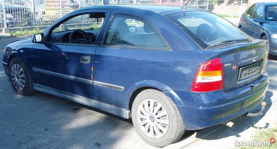 Astra II G 20 l 16V DI 3D hatchback kolor Y269 osobowe Piotrków Trybunalski