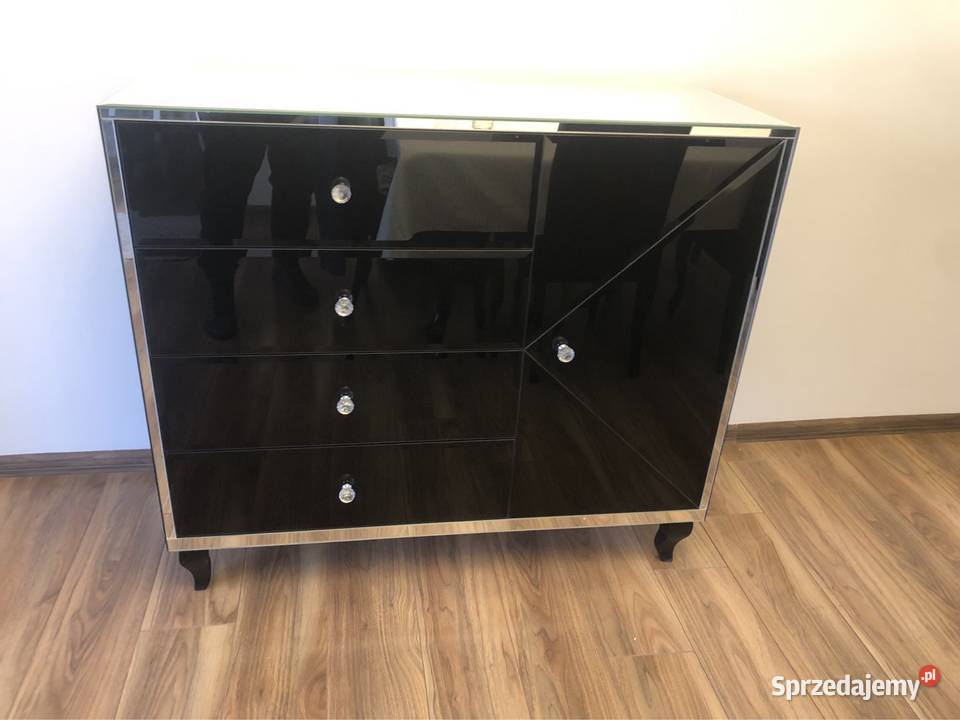 Komoda czarna lustrzana gałka kryształ noga sprzedam