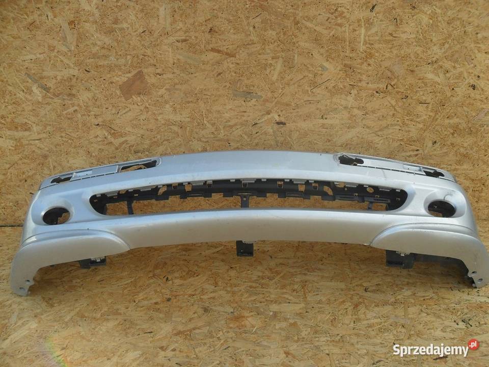 Mercedes CKlasse W203 2004 2005 2006 zderzak