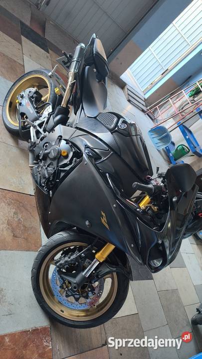 Yamaha r1 rn22 09r
