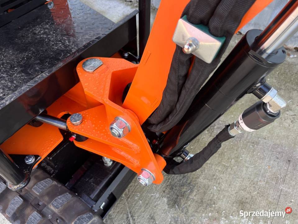 Koparka SANKO spalinowoelektryczna z wychyłem