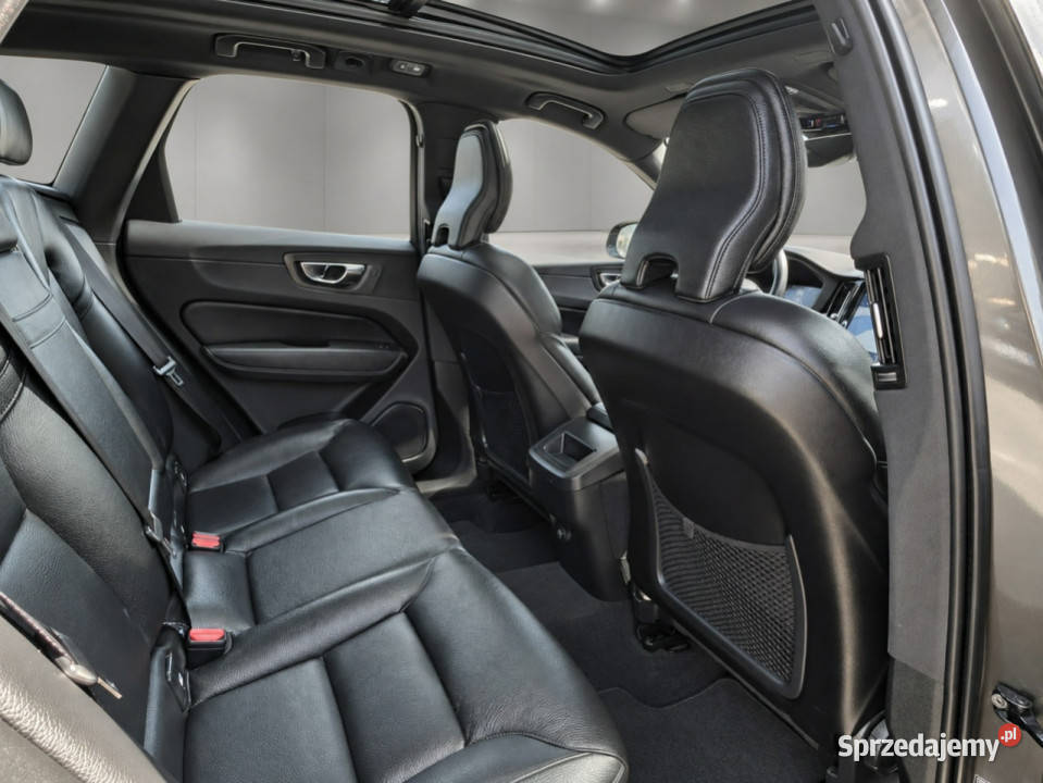 Volvo XC 60 D3 Momentum Serwisowany w ASO II światła LED kujawsko-pomorskie sprzedam