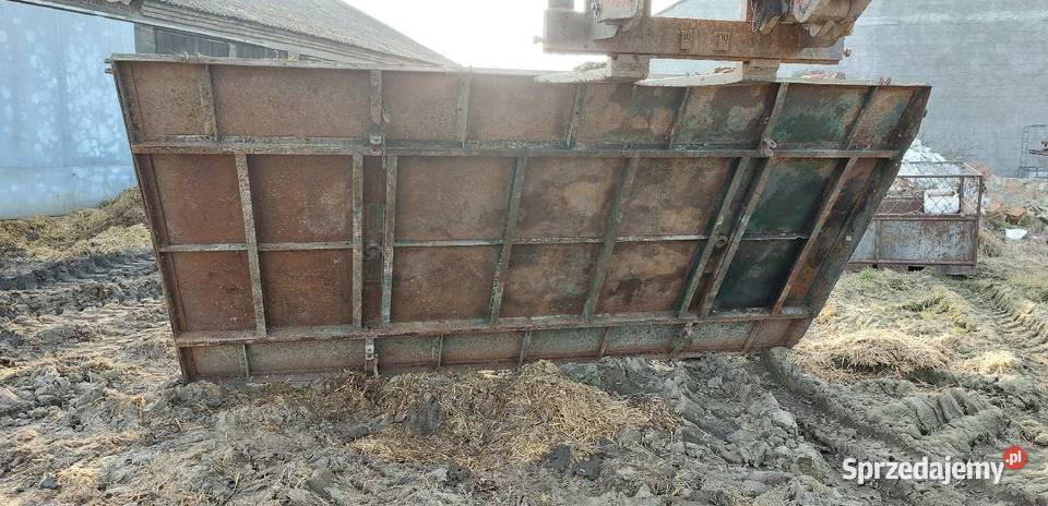 Zabudowa przyczepy d46 d44 wywrot Trzuskołoń