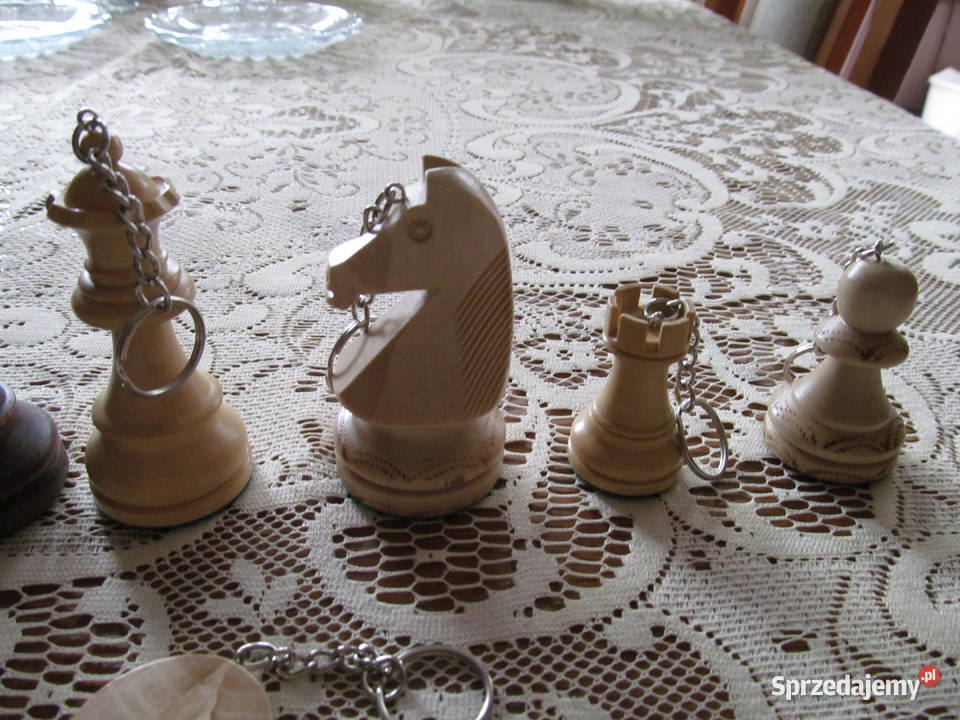Breloki figurki szachowe zestaw 9
