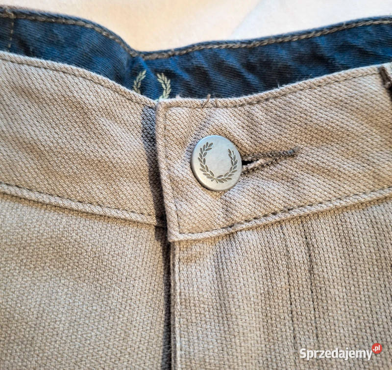 Szare chinosy Fred Perry regular fit eleganckie szary/srebrny Zielona Góra sprzedam