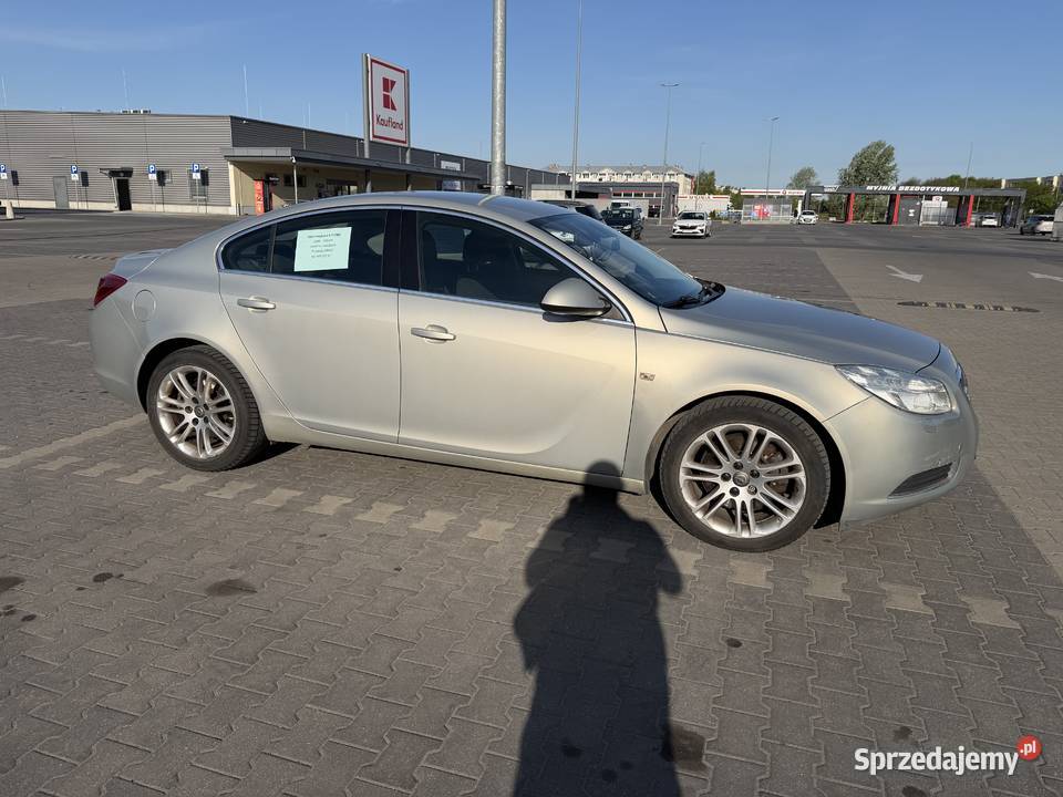 Opel Insignia 20 Turbo 2009 rbenzyna automat aluminiowe felgi