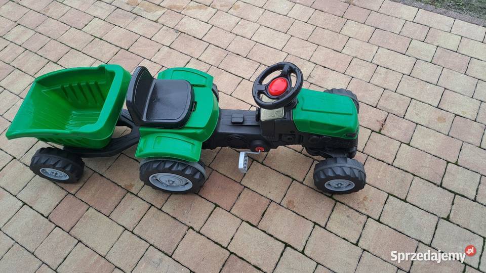 Traktorek na pedały z przyczepką dziecka ładny wielkopolskie Turek sprzedam