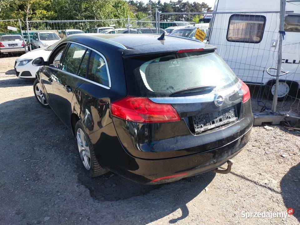 Samochód osobowy OPEL INSIGNIA TOURER SW 131KM Tarnów sprzedam