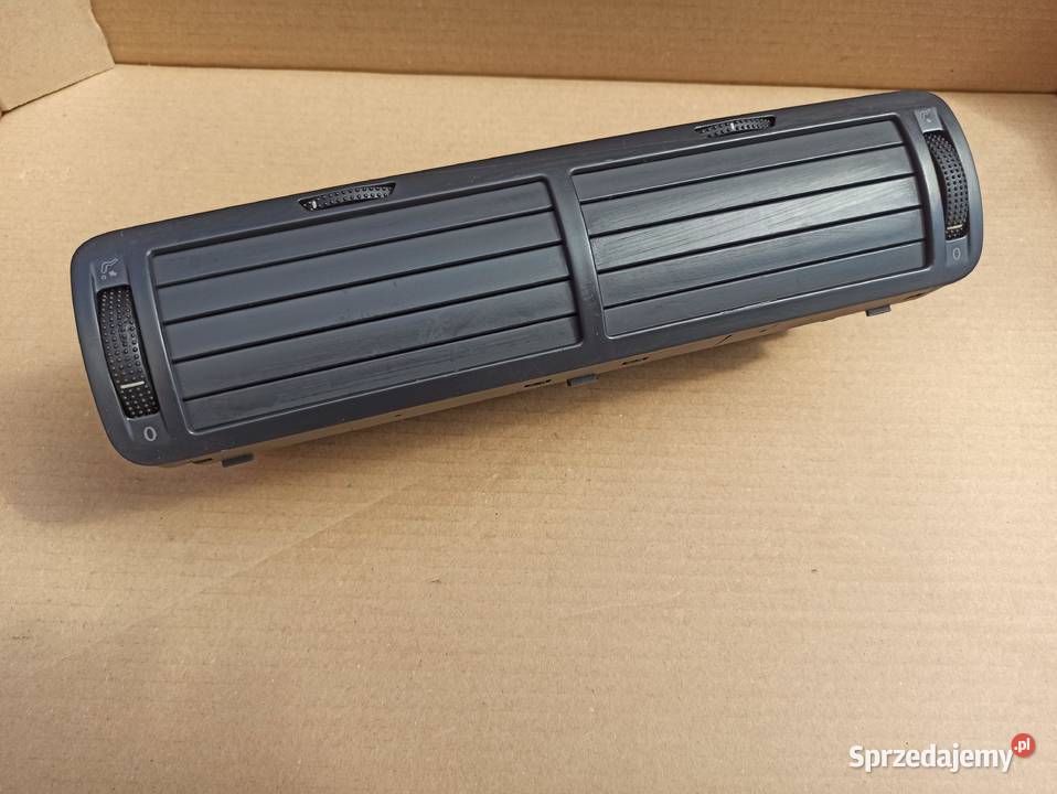 KRATKA NAWIEWU ŚRODKOWA VOLKSWAGEN PASSAT B5 osobowe