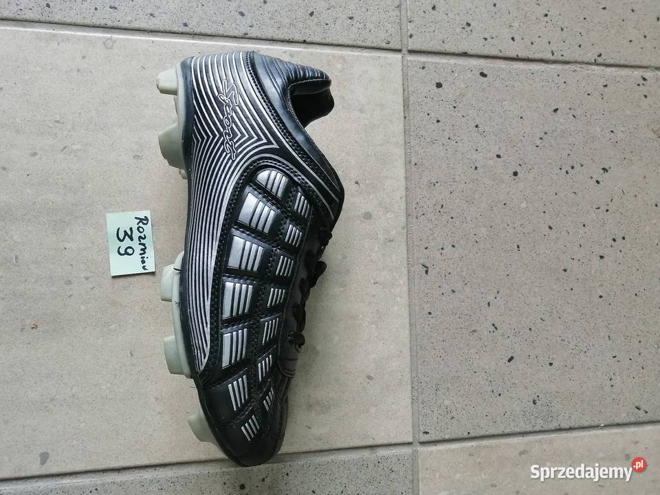 Buty piłkarskie lanki nowe Skarżysko-Kamienna