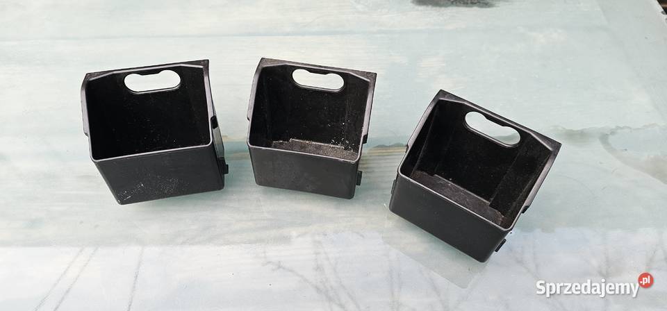 Wkład schowka mercedes w210 2106830475 Pozostałe Zbąszyń