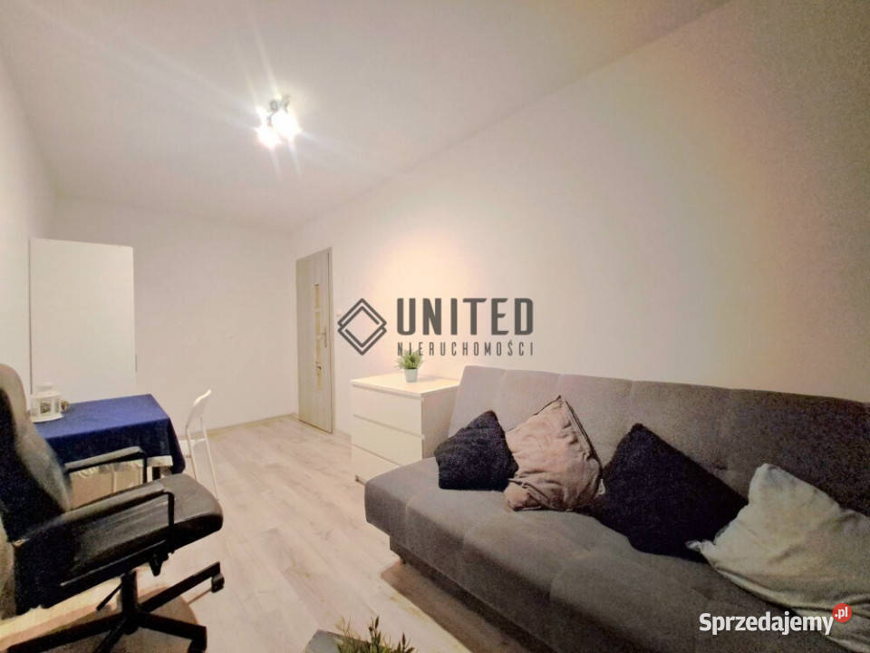 Orzechowej InwestycjaBalkon Rok budowy 1989 Wrocław