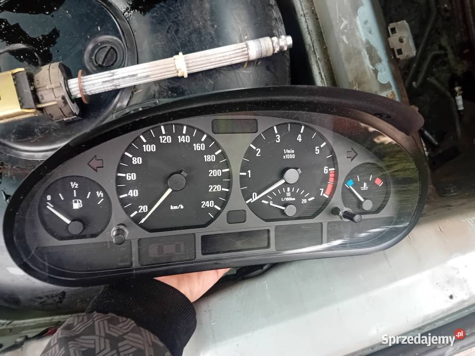 Pozostałości bo bmw e46 318i Pozostałe Wiślica