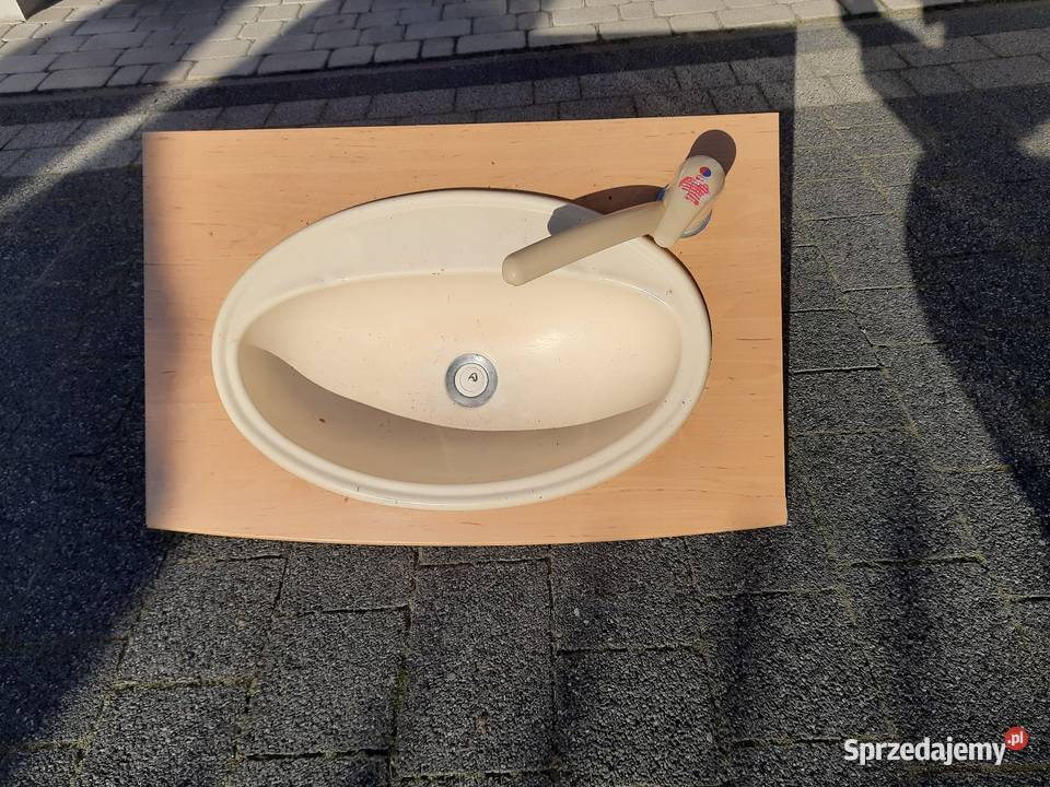 Umywalka łazienkowa do przyczepy kempingowej Skokowa