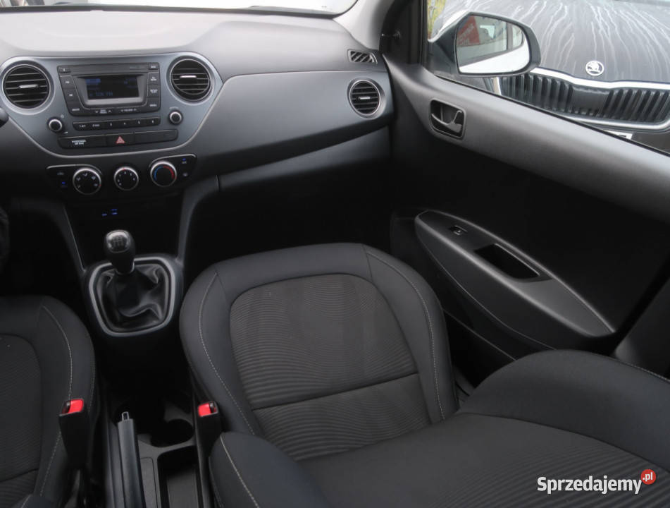 Hyundai i10 10 gniazdo USB Łódź