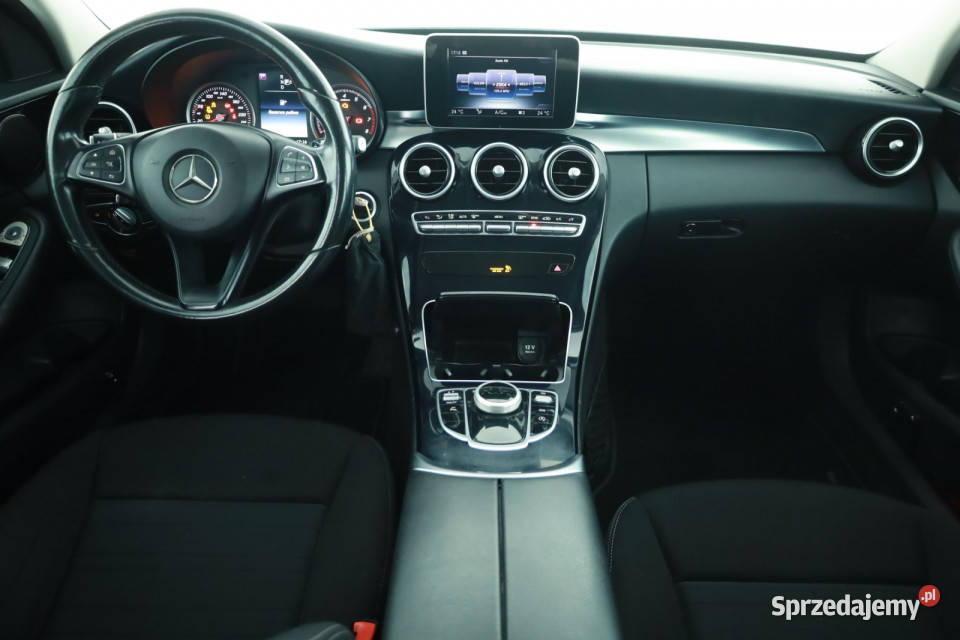 Mercedes C C 180 biały Piaseczno