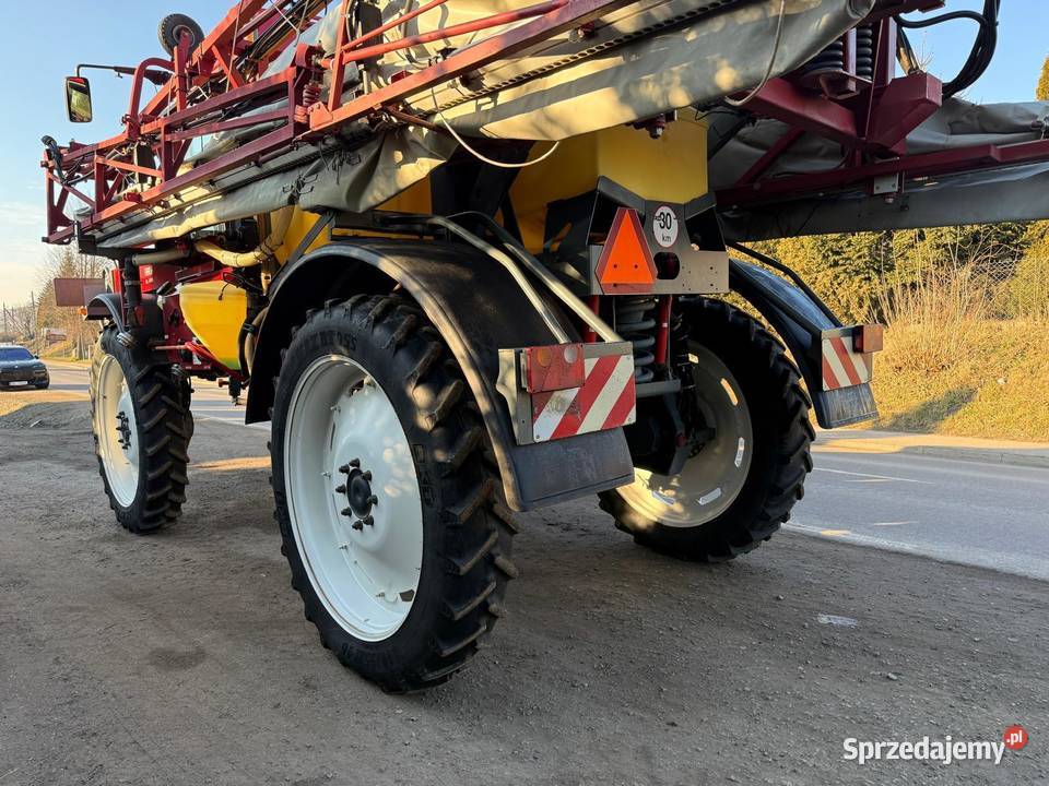 Opryskiwacz samojezdny Hardi Alpha 4100 ramiona nieuszkodzony dolnośląskie Nowa Ruda
