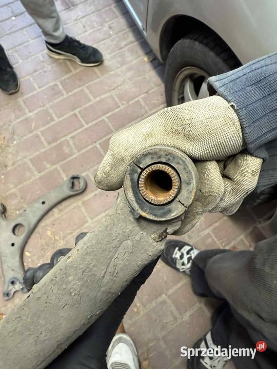 Wahacze dolne Prawy Lewy Prius 2 możliwość kupna Warszawa sprzedam