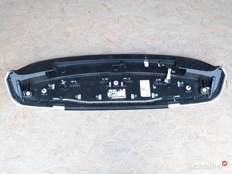 VOLVO XC90 II SPOILER LOTKA KLAPY BAGAŻNIKA Części Zatom Stary