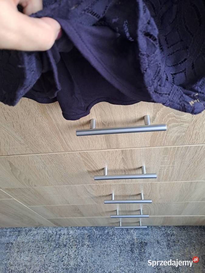 Bluzka fioletowa z koronką sprzedam