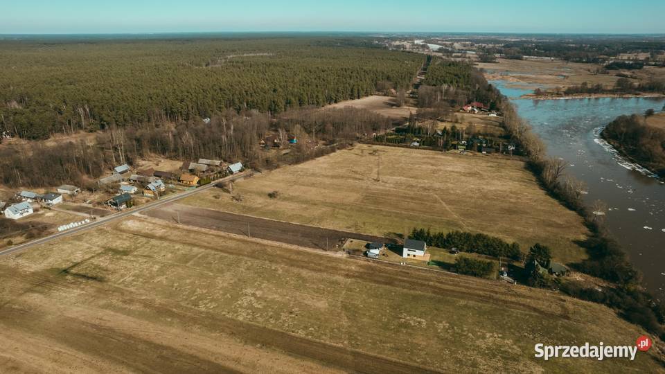 Działka rekreacyjna z linią brzegową Bugiem w 7400m2 Bojany