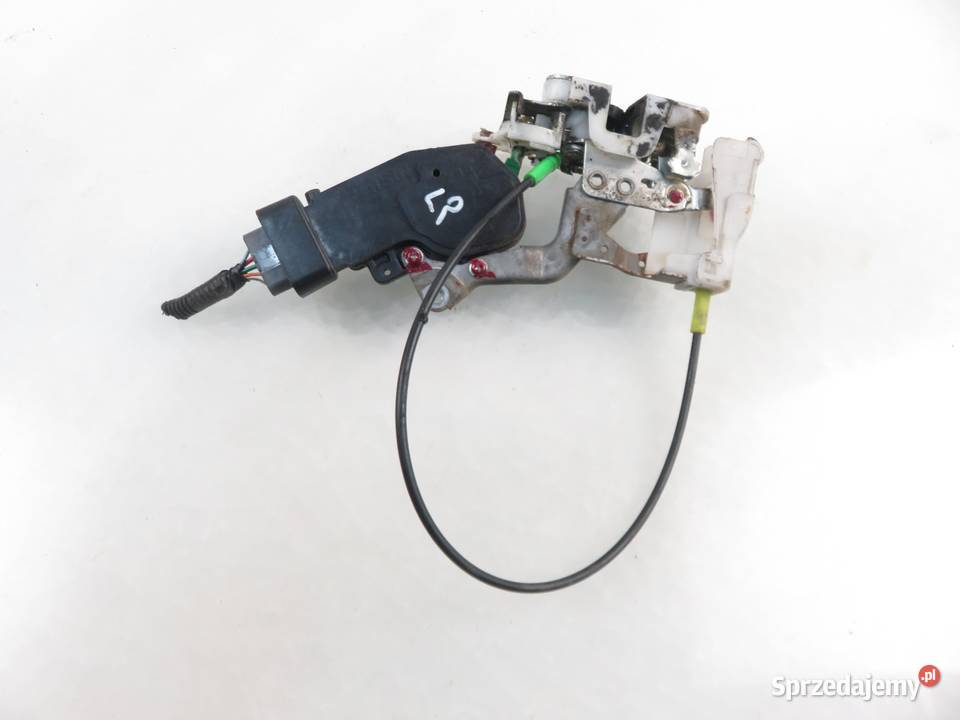 ZAMEK LEWY PRZEDNI PEUGEOT 107