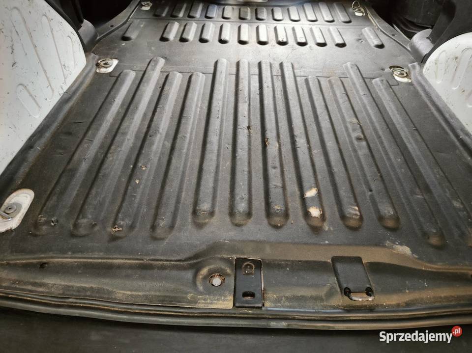 Wykładzina Mata Guma Paki Peugeot Partner II Pleszew