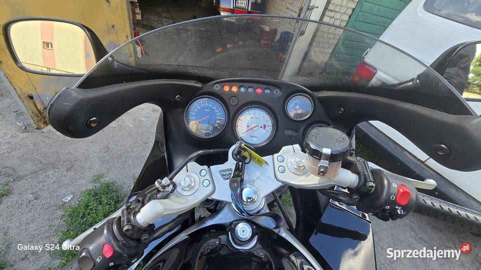 Triumph sprint st 955 Lublin
