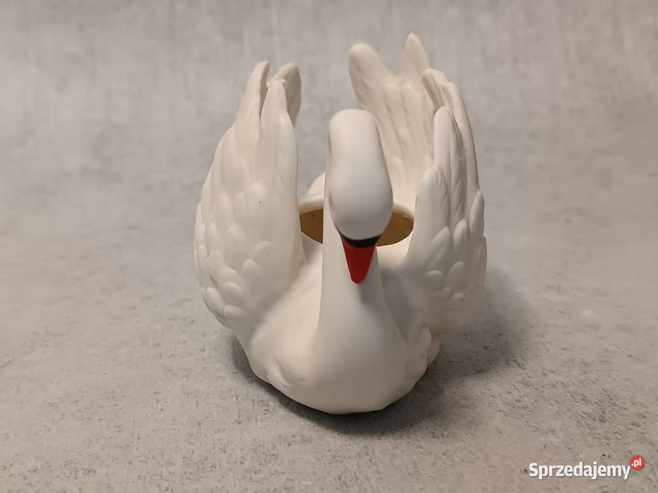 GOEBEL Porcelanowa Figurka Łabędź Biskwit W Dobrzany