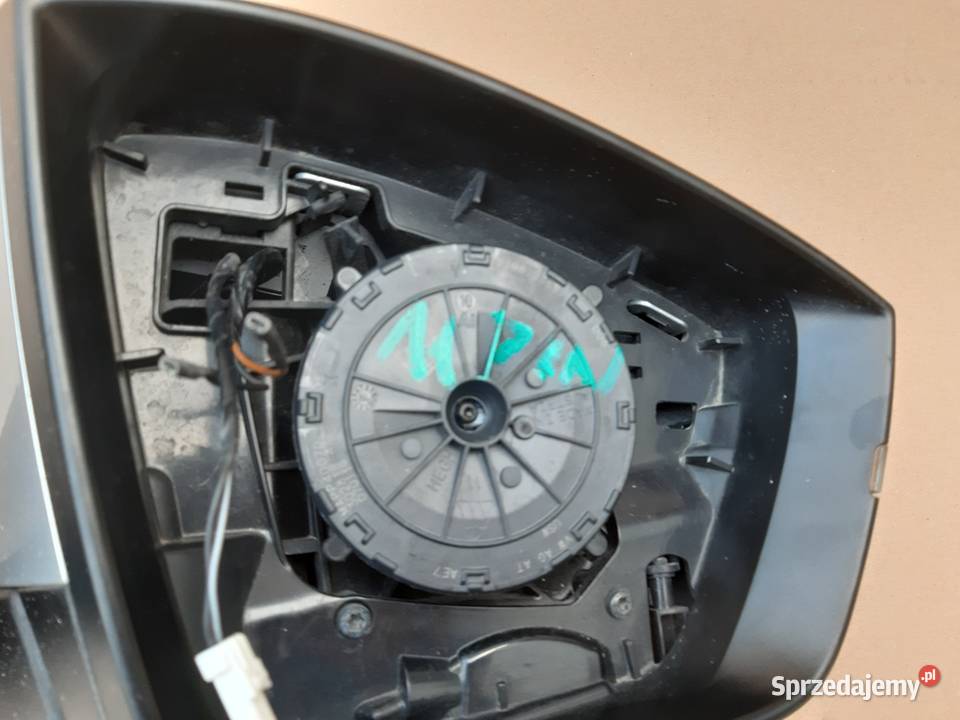SKODA KODIAQ LUSTERKO ZEWNĘTRZNE PRAWE 11PIN osobowe lubuskie Trzciel