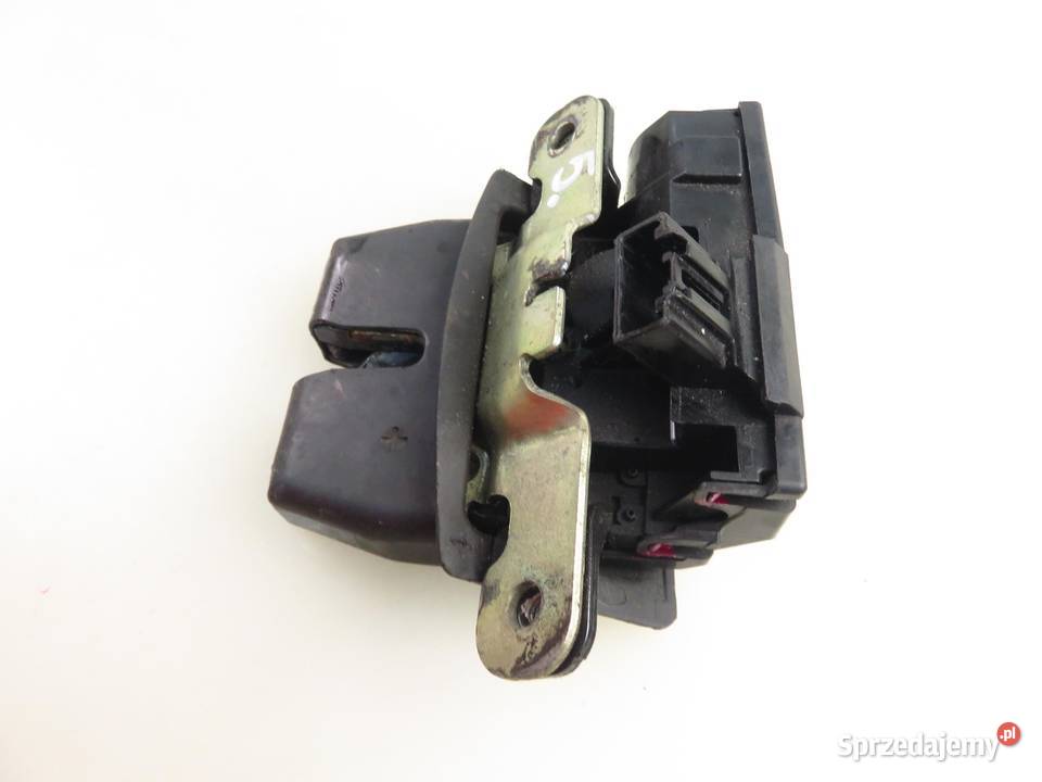 ZAMEK KLAPY FORD B BA61A442A66BA osobowe Zamki, wkładki i kluczyki