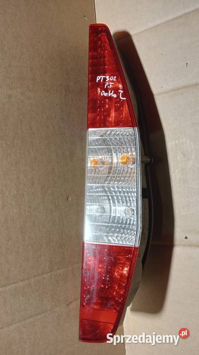 FIAT DOBLO I VAN LAMPA TYŁ PRAWA Zbierkowo