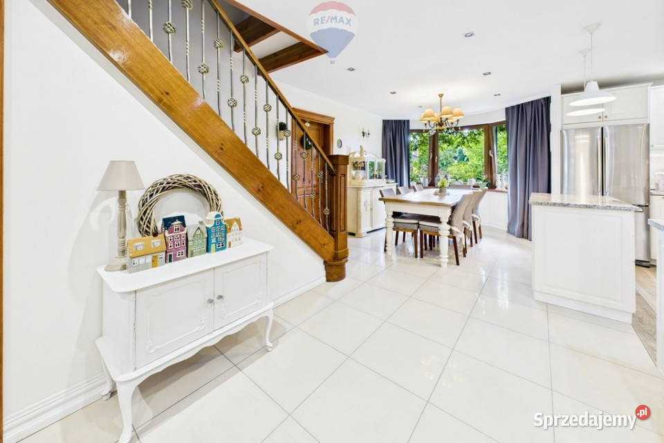 Komfortowy dom jeziorem Sławskim 6201zł/m2 sprzedam