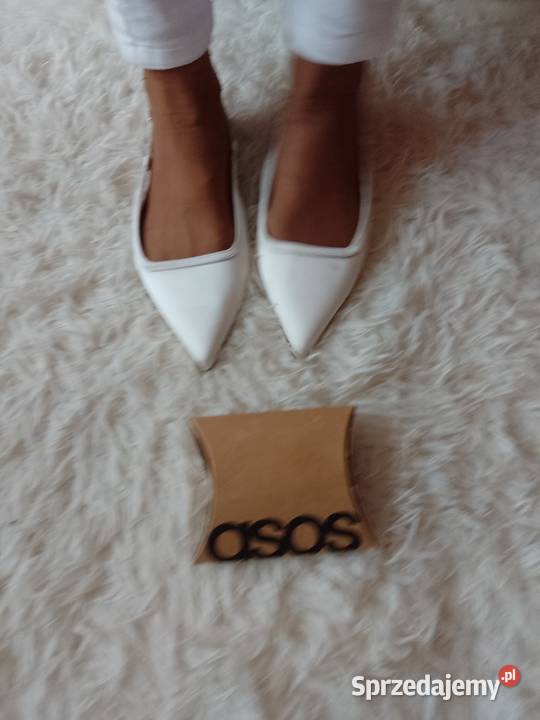 40 ASOS Design Białe baleriny z odkrytą piętą z Balerinki Kraków