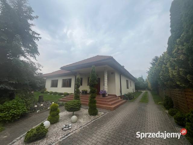 Sprzedam dom wolnostojący w Kleszczowie na Sprzedaż Kleszczów