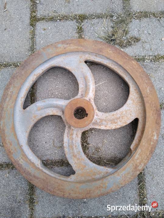Koło pasowe pompy hydraulicznej Bolków