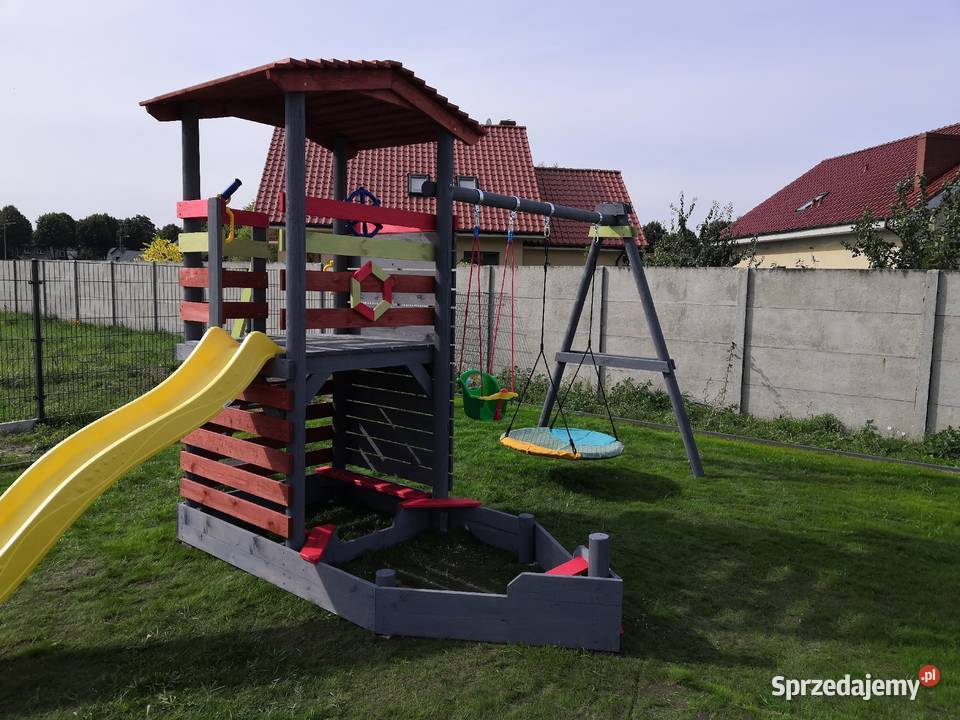 Plac zabaw dzieci huśtawka piaskownia ścianka Kawnice