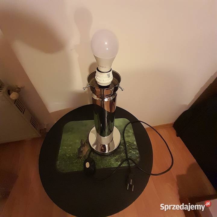 Solidna i na czasie lampa stojąca klosz kula Oświetlenie dolnośląskie Świdnica