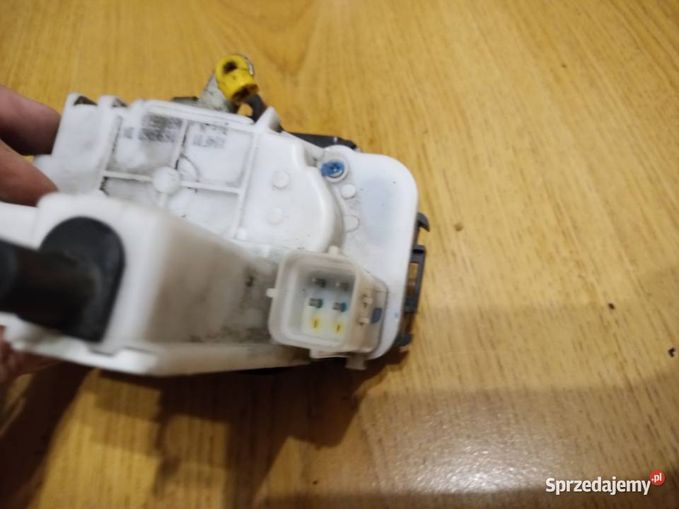 ZAMEK DRZWI PRAWY PRZÓD FIAT PANDA CENTRALNY Czechowice-Dziedzice