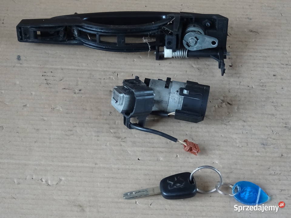 Stacyjka 36353100 kluczyk wkładka drzwi korek osobowe sprzedam